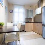 Apartment Victus Family Close To The By Renters Sopot