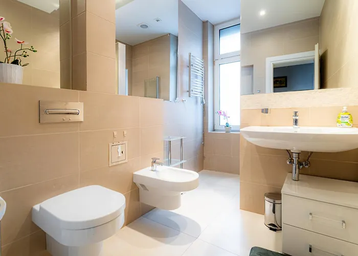 Victus Apartamenty, Fresco